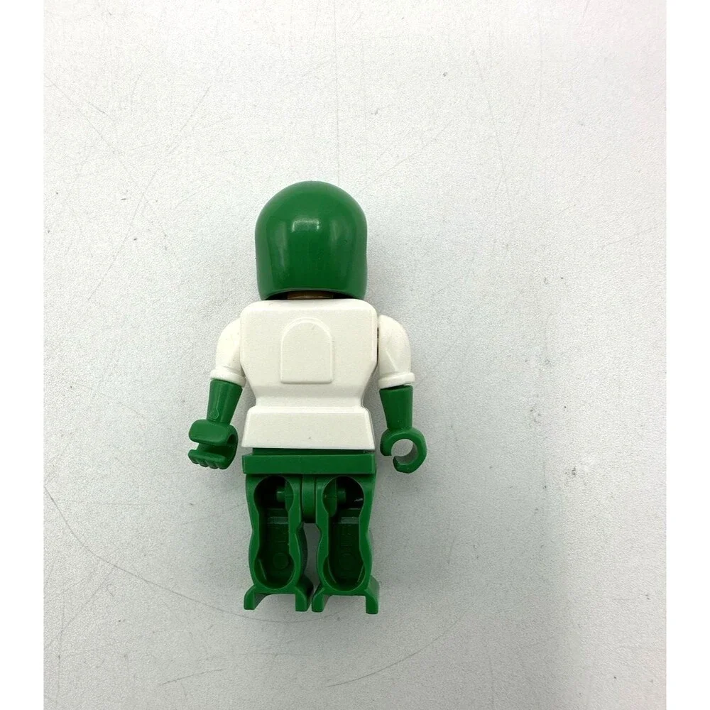 LEGO Space Police II Chef Minifigure Green/White Collectible